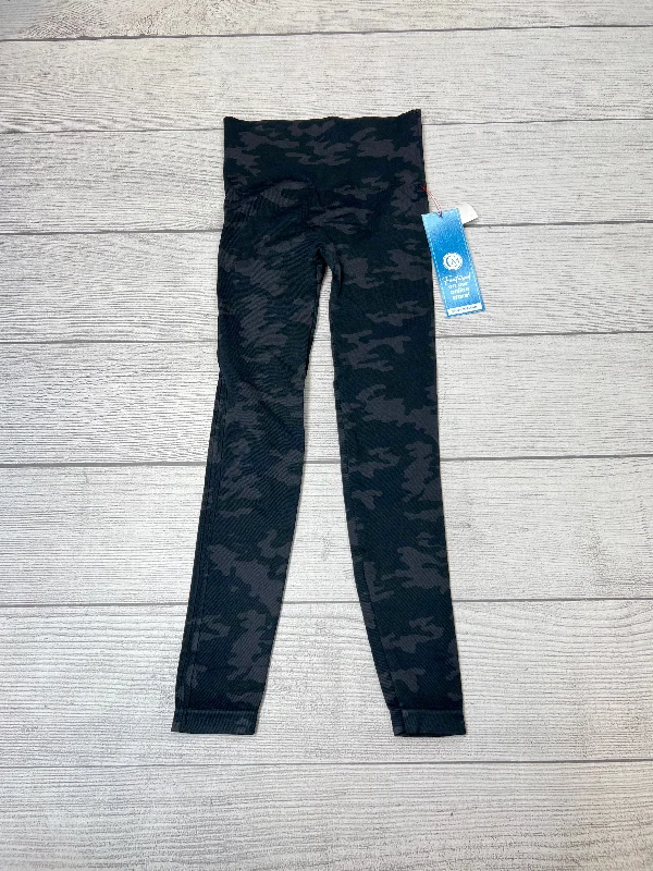 Pants Leggings By Spanx In Camouflage Print, Size: S Cool Men's Skate