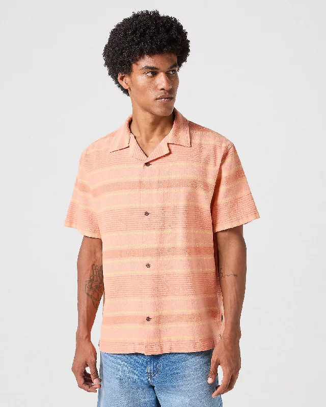 Wrangler S/S Resort Shirt - Brandied Melon Athletic Men's High