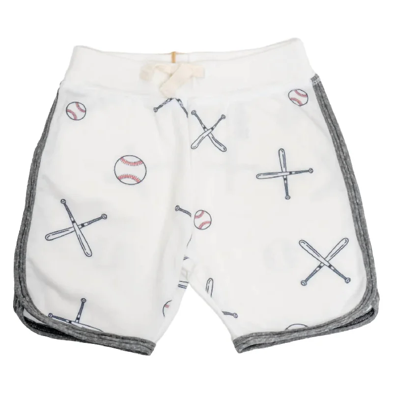 Sporty Baseball Shorts In White Laid