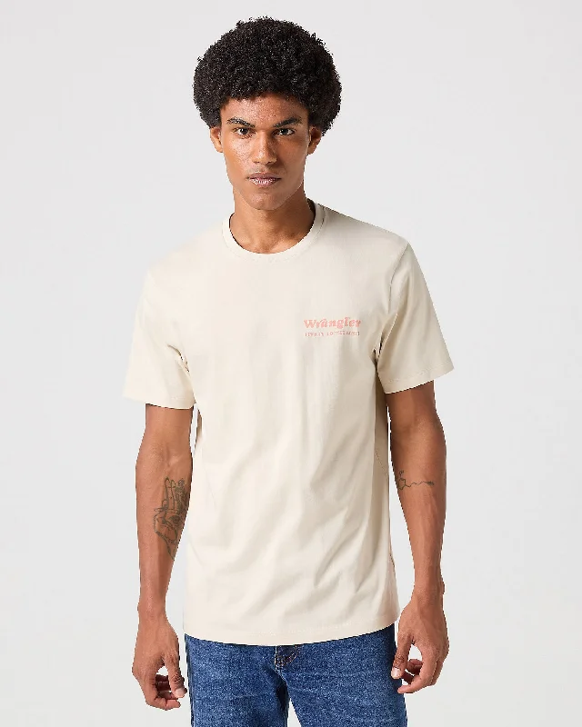 Wrangler Graphic Tee - White Confident Men's Power