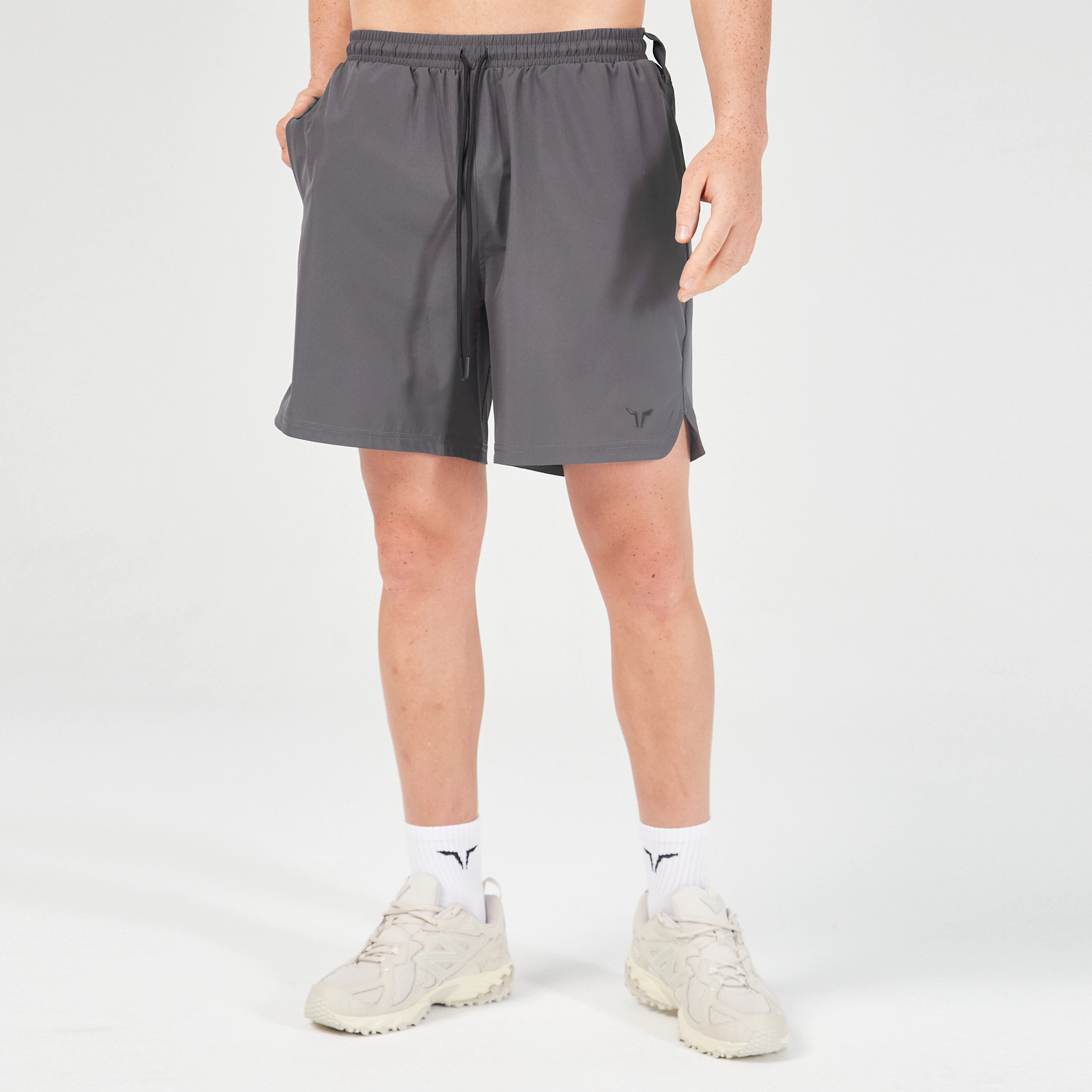 Essential Pro 7 Inch Shorts - Asphalt Modern Men's Tech